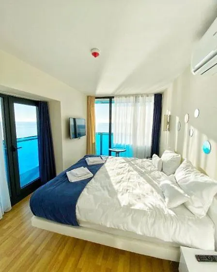 Sea Vip Apartments 22 Batumi 0*,  Georgia